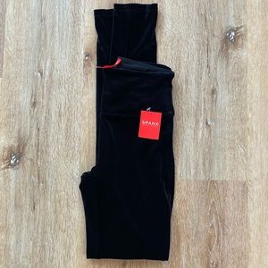 NWT spanx velvet leggings